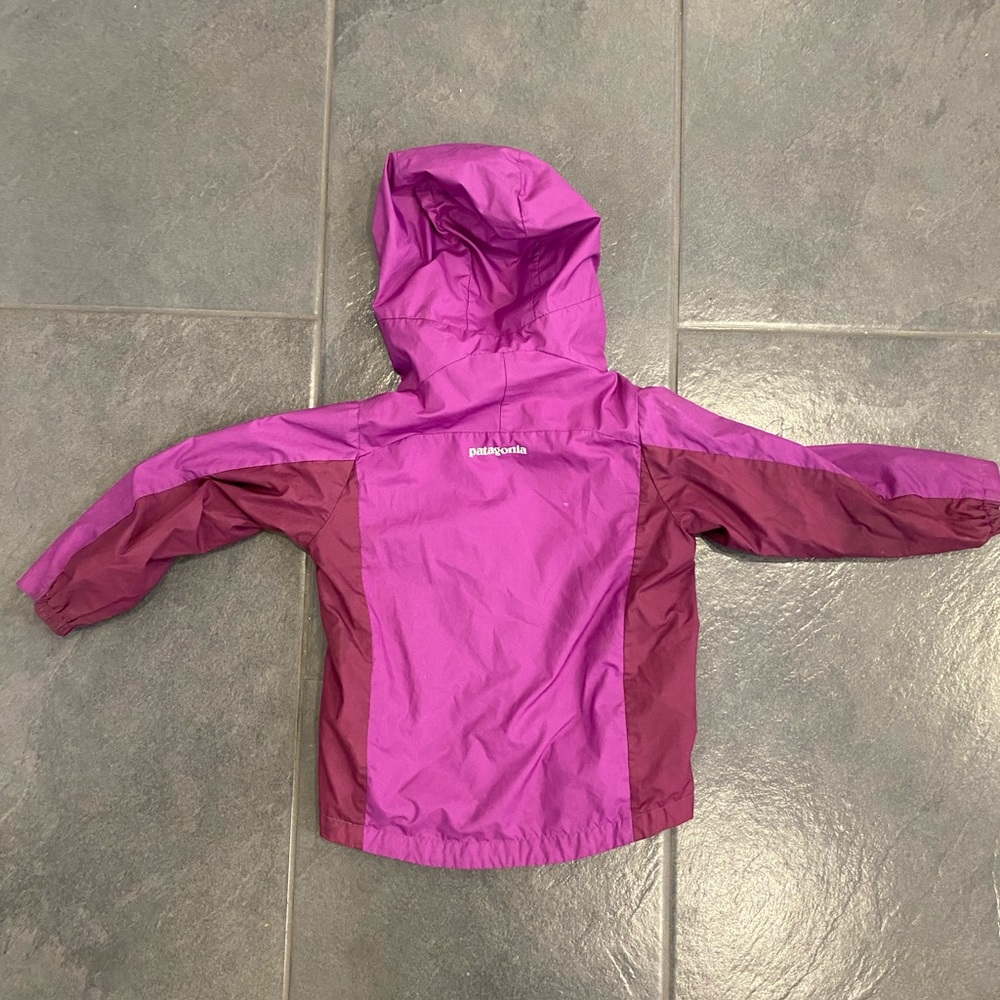 Patagonia girls 2T rain coat.
